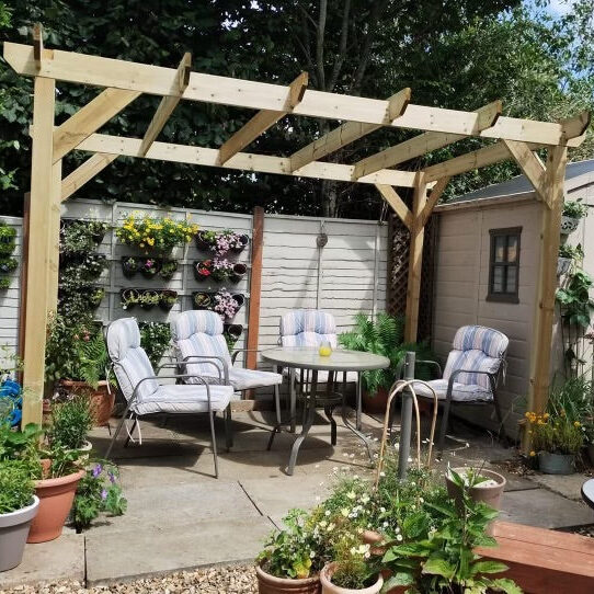 pergola carpentry